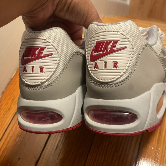 Nike Women's Air Max Correlate Running Sneakers - Picture 7 of 7